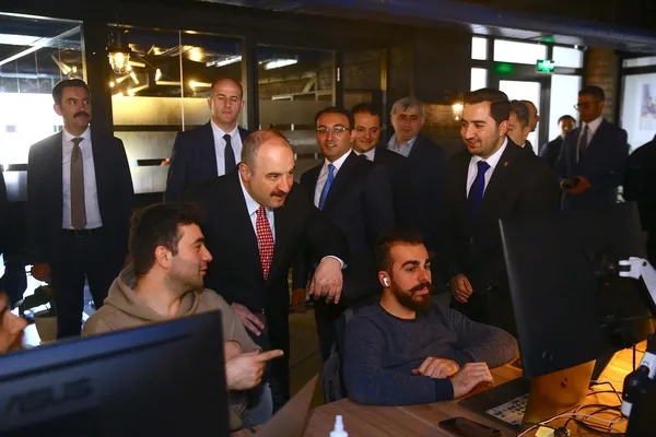 Togg sırası Gardaş Azerbaycan'da! İkinci anahtar Azerbaycan Cumhurbaşkanı İlham Aliyev'e teslim edildi-14
