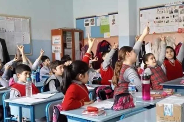 Okullar ne zaman açılıyor 2020? 1 Haziran’da okullar açılacak mı? (MEB)
