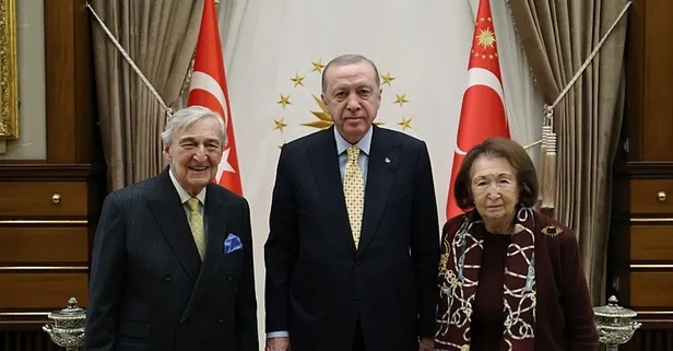 Başkan Erdoğan iş insanları Rahmi Koç ve Semahat Arsel'i kabul etti!