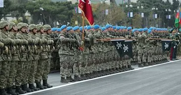 Tarihi meydanda Türk ordusundan gövde gösterisi! Dosta güven düşmana korkuyuz