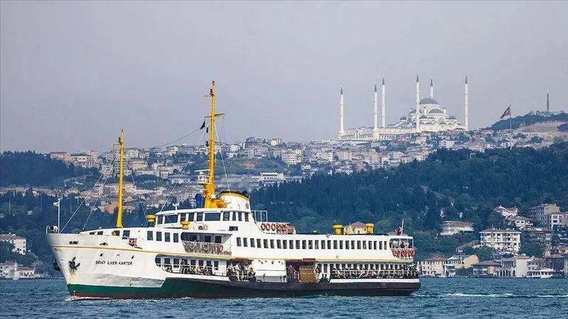 istanbulda-vapur-seferlerine-hava-muhalefeti-engeli-ikinci-bir-duyuruya-kadar-yapilmayacak-1707623558875.jpeg İstanbul'da vapur seferlerine 'hava muhalefeti' engeli! İkinci bir duyuruya kadar yapılmayacak-3