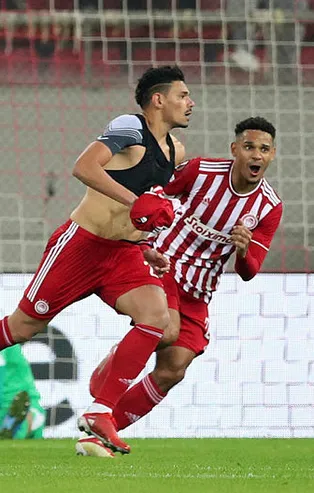 Olympiakos'un Fenerbahçe maçındaki golünde dikkat çeken Galatasaray detayı