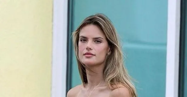 Ünlü top model Alessandra Ambrosio Göbeklitepe temalı podyumda yürüyecek