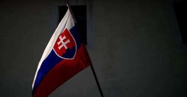 Slovakya Dışişleri Bakanlığı duyurdu! 3 Rus diplomatı sınır dışı edildi
