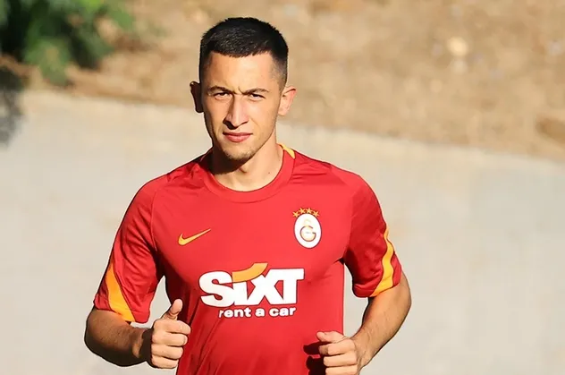 Özel Haber I Galatasaraylı Morutan kesik yedi! 5 oyuncuyu geçti