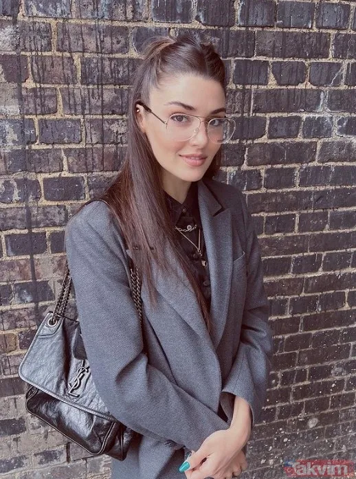 Esra Erol'un eşi Ali Özbir aşka geldi! Esra Erol doğum gününü kutlayan eşine "Ali'm" diye seslendi ikili yorum yağmuruna tutuldu - 21