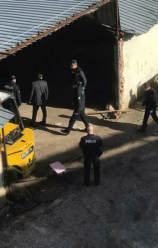 SON DAKİKA! Balıkesir'de kiracı dehşeti! Ortalık kan gölüne döndü