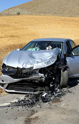 Sivas'ta korkunç kaza! 1'i ağır 6 yaralı