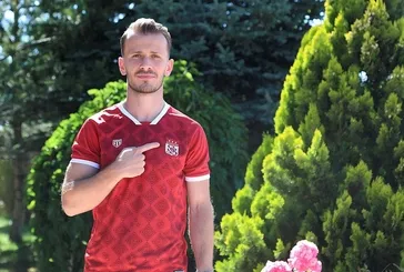 Abdulkadir Parmak resmen Sivasspor’da