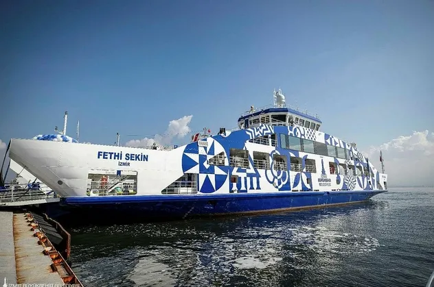 İzmir Büyükşehir Belediyesi'nden İZDENİZ’e zam! Araba vapuru ücretleri arttı