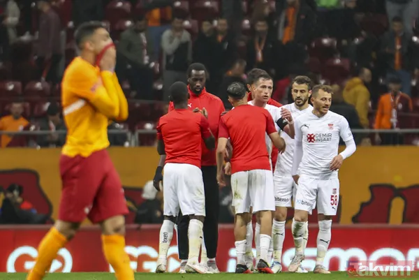 Galatasaray'ın Sivasspor mağlubiyeti sonrası spor yazarlarından sert sözler: Oyun okuma özürlü çapsız - 11