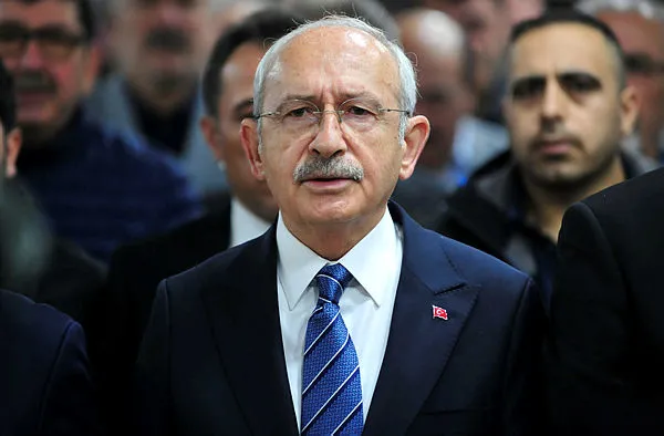 İYİ Partili Yavuz Ağıralioğlu: Kılıçdaroğlu'nun adaylığından endişeliyiz! Dikkat çeken camide saf tutma örneği!-3