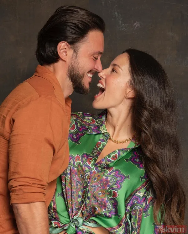 8 yıl önce evlenmişlerdi! Pelin Akil ile Anıl Altan boşanıyor mu? İlk açıklama geldi! İkiz annesi Pelin Akil kafa karıştırdı - 6