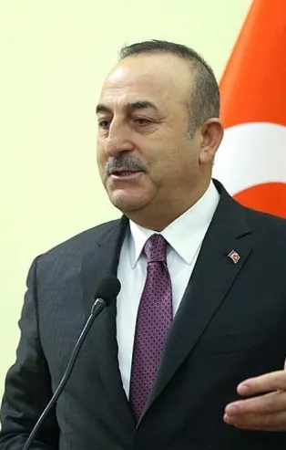 Son dakika: Bakan Çavuşoğlu'ndan Almanya'da İdlib mesajı