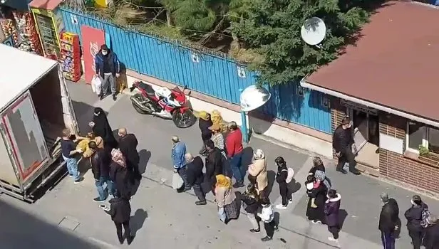Kılıçdaroğlu Başkan Erdoğan'ı kötülemişti... CHP'li Şişli Belediyesi çuval çuval patates dağıttı