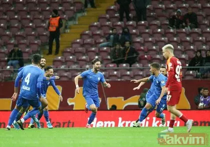Saha dışında depar atan Galatasaraylı Emre Mor, sahada yokları oynuyor! Tuzlaspor maçı sonrası...