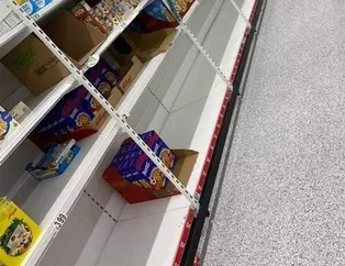 İkinci dalga kabusu! İngiltere'de ulusal karantina uyarısının ardından marketler boşaltıldı