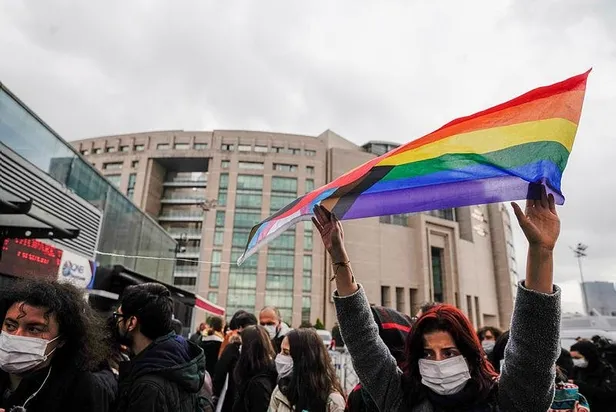 Son dakika: Boğaziçi Üniversitesi'ndeki Kabe provokasyonuna ilişkin dava başladı!-2