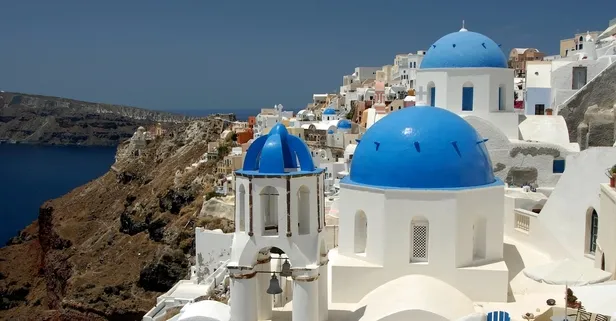 Kapıda vizeyle gidilebilecek Yunan adaları belli oldu: İşte 2025 yazında karşı kıyıya geçmenin yolları