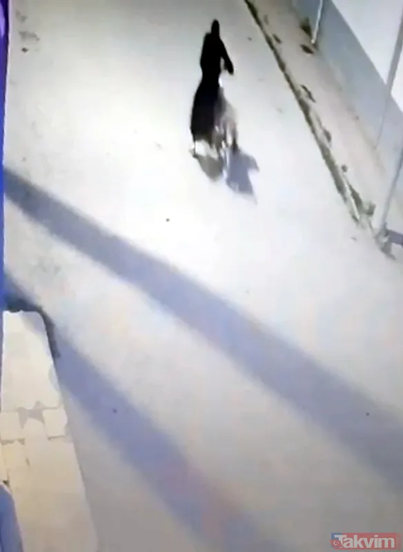 Kadın kılığına girip motosiklet çaldılar! O anlar kamerada - 6