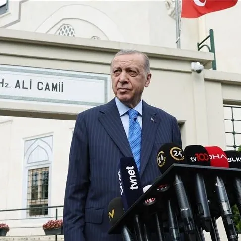 Cumayı Hz. Ali Camisi’nde kıldı