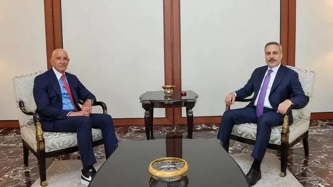 son-dakika-disisleri-bakani-fidandan-diplomasi-trafigi-once-iranli-mevkidasiyla-gorustu-sonra-tom-barracki-kab-1768341498830.jpeg Son dakika: Dışişleri Bakanı Fidan'dan diplomasi trafiği! Önce İranlı mevkidaşıyla görüştü sonra Tom Barrack'ı kabul etti-2