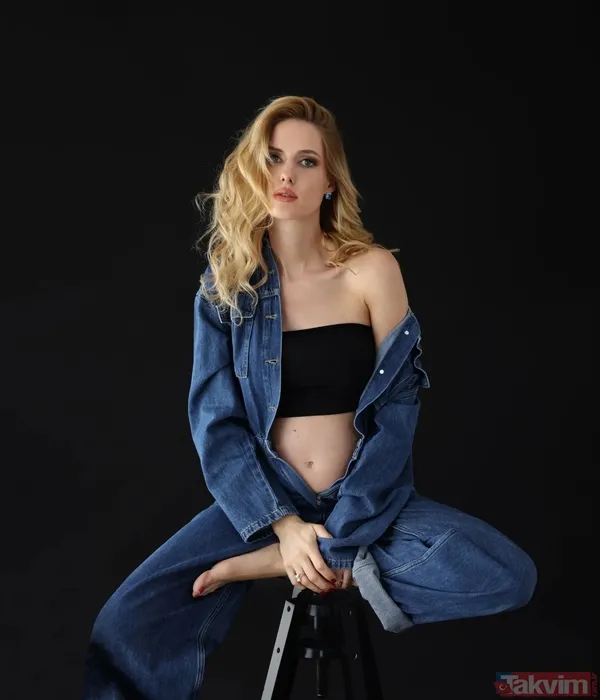 4 çocuk annesi Wilma Elles’ten podyumda bebekli mesai! - 7