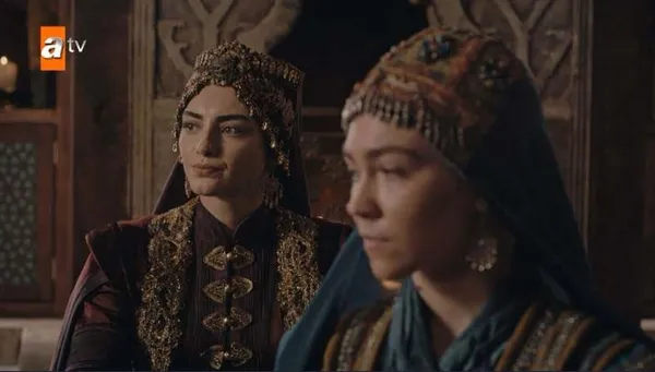 kurulus-osmanda-nefes-kesen-sahne-osman-beyin-emriyle-mahkeme-kuruldu-oktem-bey-ve-alcicek-hatunun-cezasi-kesi-1668021147678.jpg Kuruluş Osman’da nefes kesen sahne: Osman Bey’in emriyle mahkeme kuruldu! Öktem Bey ve Alçiçek Hatun’un cezası kesildi-5