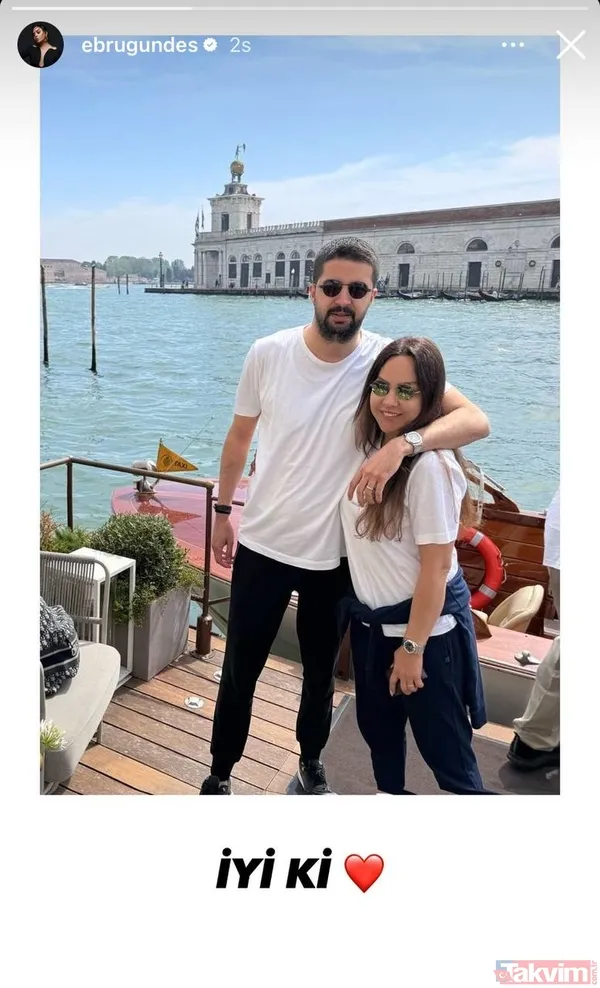 Ebru Gündeş ve eşi Murat Özdemir’den sarmaş dolaş poz! Boşanacakları konuşulurken böyle aşka geldiler! "İyi ki" diyerek paylaştı - 5