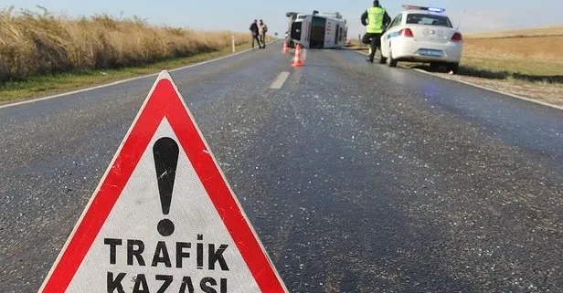 Burdur’da hafif ticari aracın kamyonla çarpışması sonucu 4 kişi hayatını kaybetti