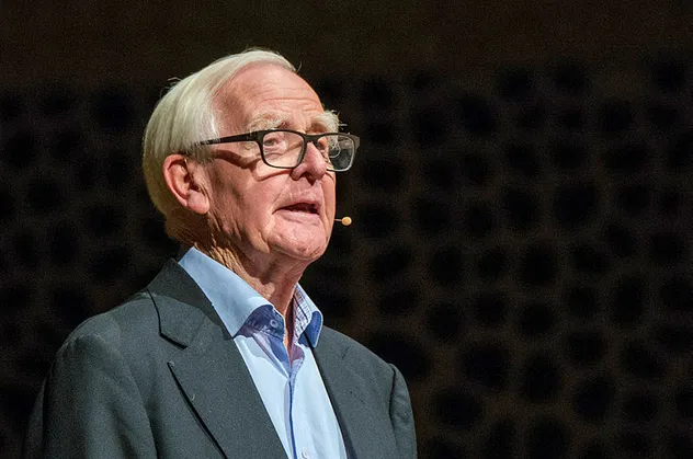 Ünlü İngiliz yazar John le Carre hayatını kaybetti! John le Carre kimdir?