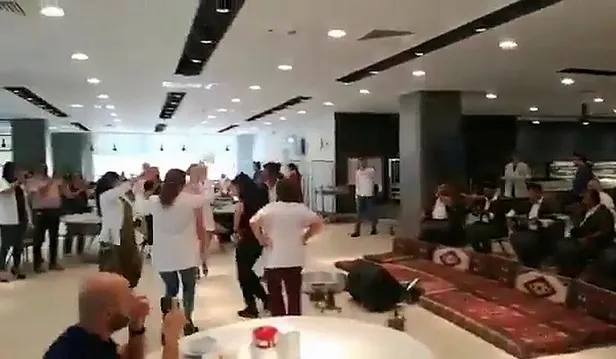 Adana Eğitim ve Araştırma Hastanesi'ndeki 'sıra gecesi' eğlencesine soruşturma-1