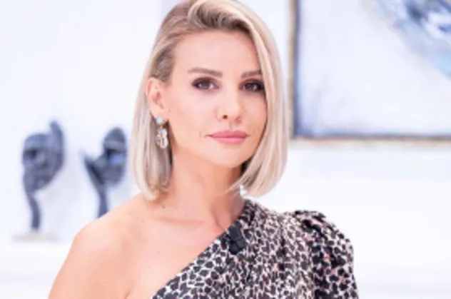 ESRA EROL SON BÖLÜM İZLE! Şengül Özay olayında boşanmaya 24 saat kala ikinci büyük şok!