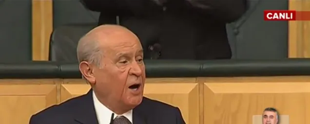 Adil Gür’den çarpıcı erken seçim yorumu Son araştırmalara göre AK Parti-MHP ittifakının oy oranı…