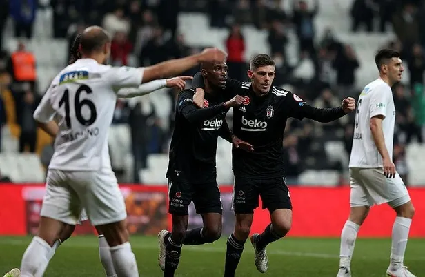 besiktasa-38lik-atiba-turu-getirdi-altay-karsisinda-hata-yapmadan-kazanmayi-basardi-1640897760945.jpeg Beşiktaş'a 38’lik Atiba turu getirdi! Altay karşısında hata yapmadan kazanmayı başardı-3