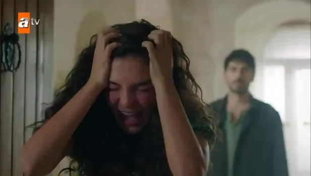 Hercai'nin yeni bölümüne damga vuran sahne: Miran sırrın peşinde