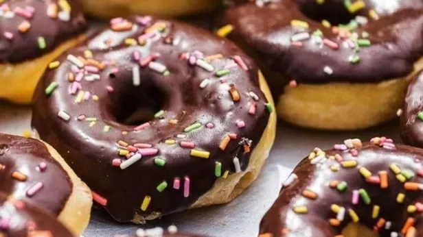 Berliner ve donut tarifi! Gelinim Mutfakta berliner ve donut nasıl yapılır, malzemeleri neler?-3