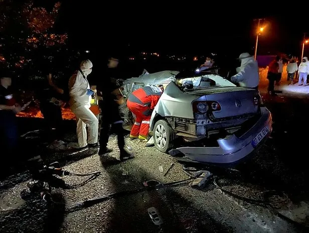 muglada-feci-kaza-eski-belediye-baskanlari-suleyman-kilinc-ve-mevlut-simsek-ile-5-kisi-oldu-1661160382761.jpeg Muğla'da feci kaza! Eski belediye başkanları Süleyman Kılınç ve Mevlüt Şimşek ile birlikte 5 kişi öldü-2