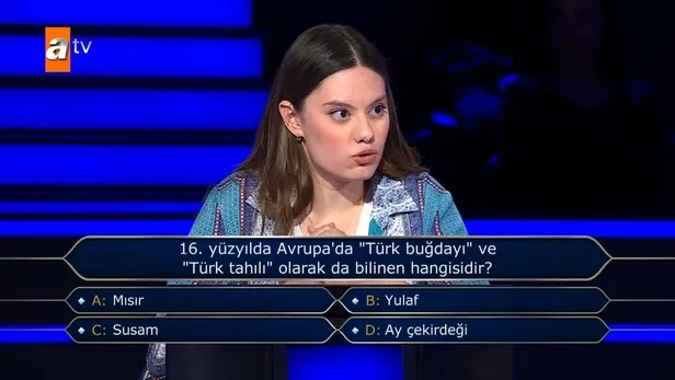 atvnin-sevilen-yarismasi-kim-milyoner-olmak-isterde-heyecan-zirve-yapti-18-yasindaki-idil-aybala-esmer-damga-v-1653952600073.jpg