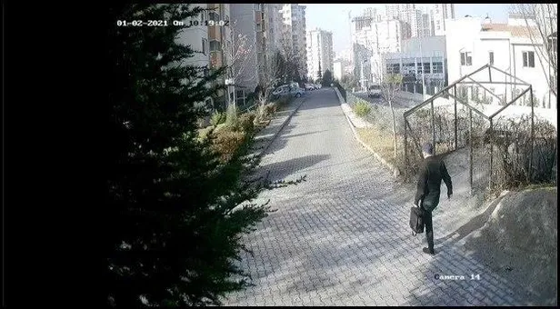 sahte-kurye-vurgunu-teslim-tutanagi-diye-25-milyon-tokatladilar-komsusuna-bile-tuzak-kurdu-1674906031197.jpeg Sahte kurye vurgunu! Teslim tutanağı diye 25 milyon tokatladılar... Komşusuna bile tuzak kurdu-3