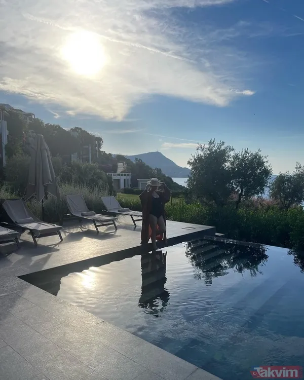 7,5 aylık hamile olan Demet Evgar’ın son haline bakın! Karnı burnunda mayolu pozunu verdi! Sosyal medya sallandı - 9