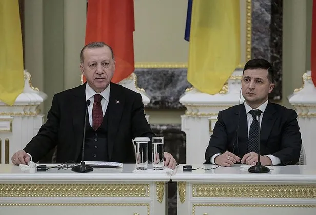 baskan-erdogan-ukrayna-devlet-baskani-zelenskiy-ile-gorustu-ateskes-icin-caba-gosteriyoruz-1645886909470.jpeg