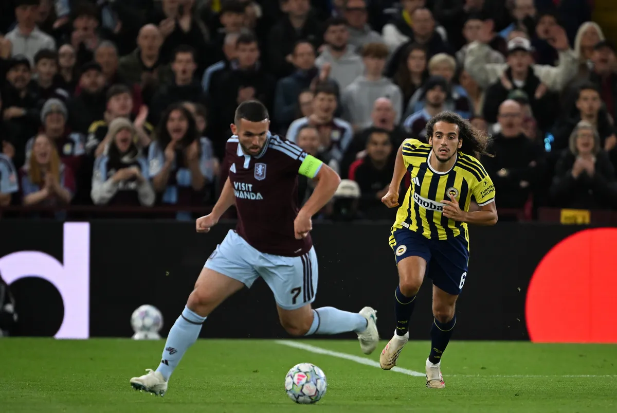 kanarya-3-puan-icin-sahada-aston-villa-fenerbahce-canli-1792007457343.jpg Kanarya 3 puan için sahada! Aston Villa - Fenerbahçe CANLI-12