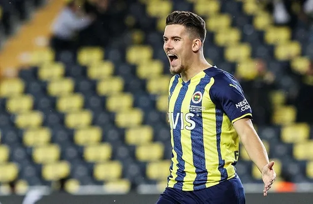 Beşiktaş derbisi öncesi Fenerbahçe'de şok sakatlık: Ferdi Kadıoğlu 5-6 hafta sahalardan uzak kalacak-2