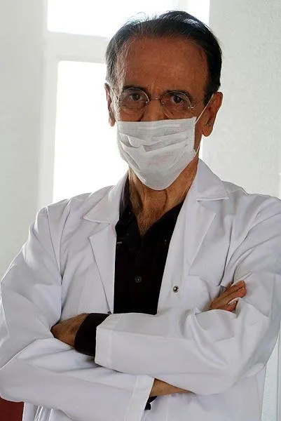 29 harflik Türk alfabesi Coronavirüs'ü alt etti! Prof. Dr. Ceyhan: “Türkçe konuşmak salgını daha az yayıyor”-1