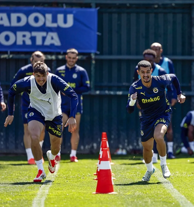 Fenerbahçe'den sansyonel transfer! Jose Mourinho onay verdi - 13