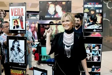 Yeşilçam oyuncusu Filiz Akın vefatının yıl dönümünde duygusal programla anıldı: Ölünce gizlice gömülmek istiyorum