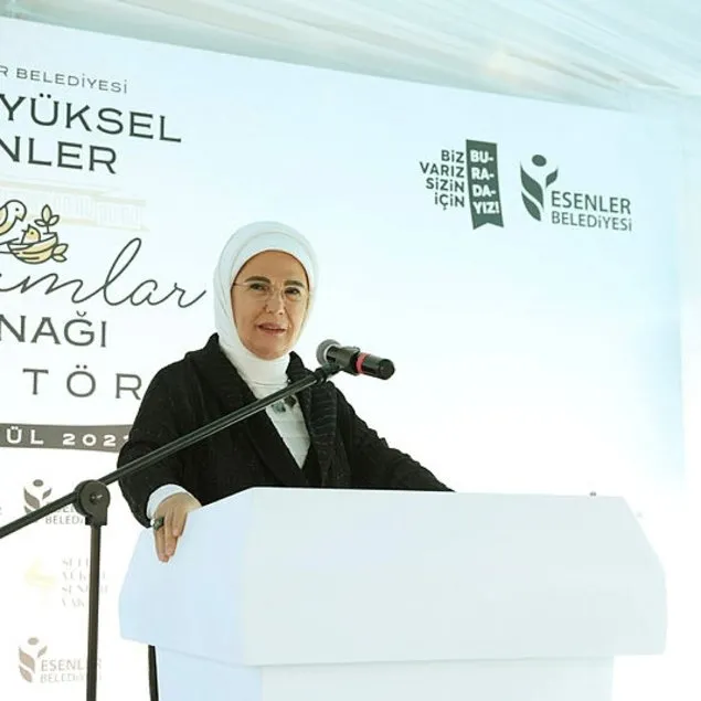 Hanımlar Konağı’nın açılışına katıldı