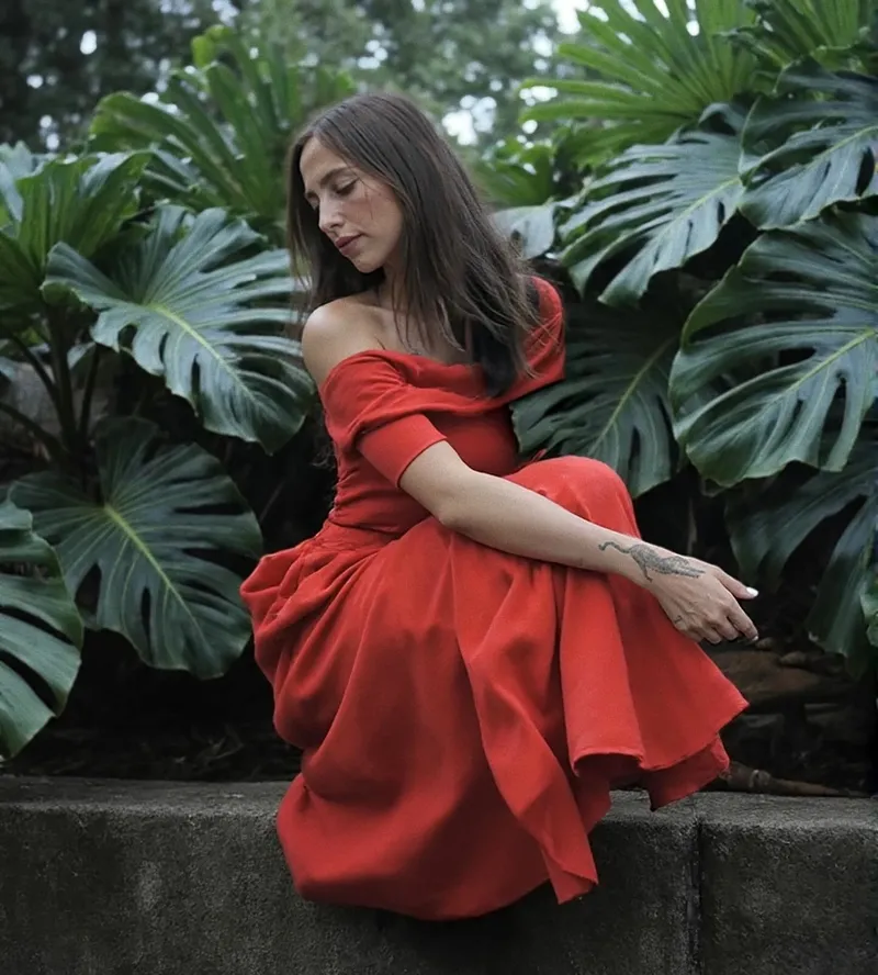 hulya-avsar-ile-kaya-cilingiroglunun-kizi-zehra-cilingiroglu-evleniyor-1776328719696.jpg 4 yıllık büyük aşkta mutlu son! Hülya Avşar’ın kızı Zehra Çilingiroğlu gelin oluyor...-4