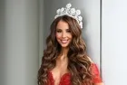 Kanada Güzeli Türk kızı Aslıhan Morali oldu! Tacını takıp Miss Universe yolculuğunu başlattı